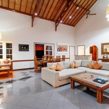 Villa Kawan Sanur Esterno foto